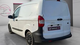 Leasing Le transport des passagers Ford Transit Courier 2022