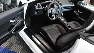 Leasing Convertible Porsche Boxster 2019