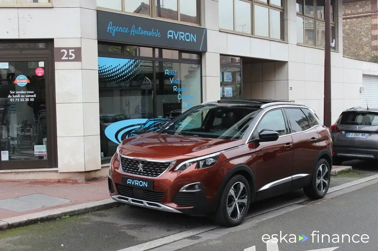 Lízing Hatchback Peugeot 3008 2017