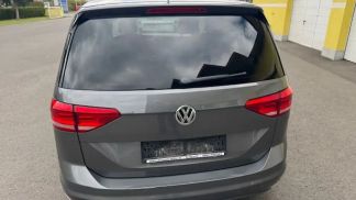 Lízing Hatchback Volkswagen Touran 2016