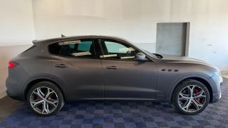 Leasing Wagon Maserati Levante 2019