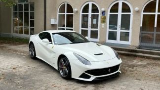 Financování Kupé Ferrari F12 2013