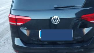 Financování Hatchback Volkswagen Touran 2017