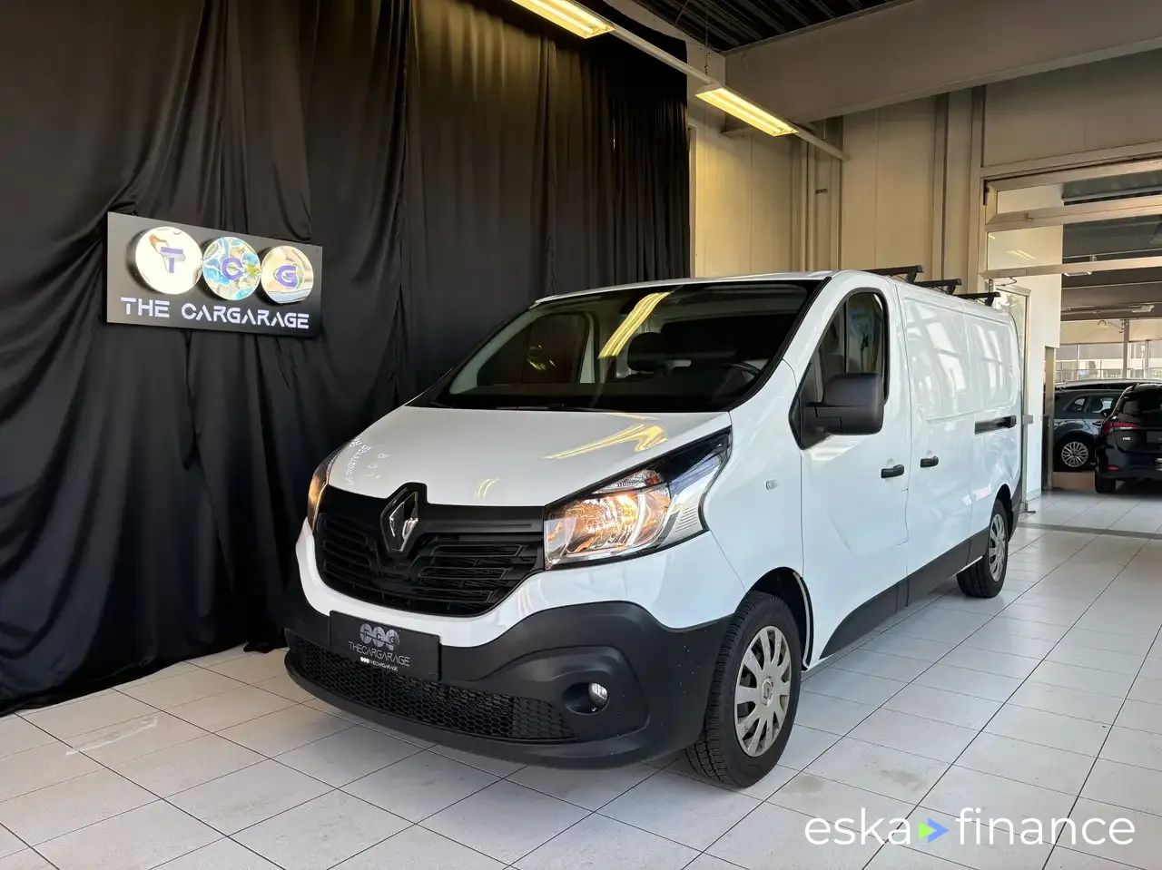 Leasing Hatchback Renault Trafic 2019