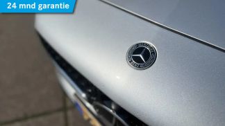 Lízing Sedan MERCEDES C 300 2024