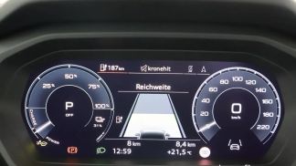 Lízing Sedan Audi Q4 E-TRON 2025