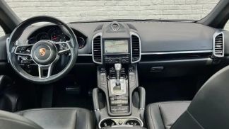 Lízing SUV Porsche Cayenne 2016