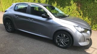 Lízing Sedan Peugeot 208 2020