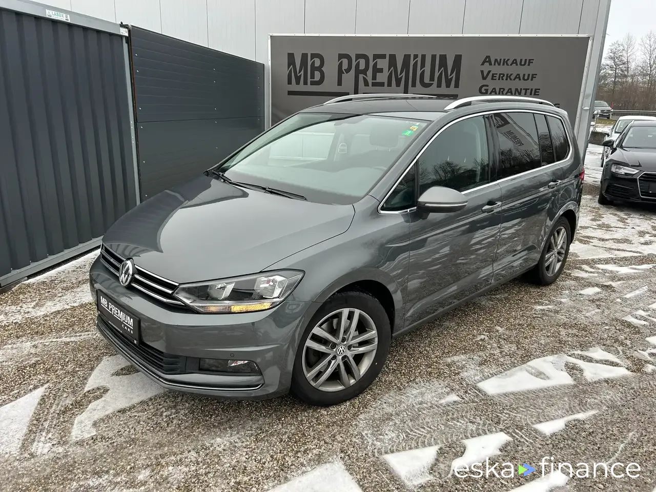 Leasing Hatchback Volkswagen Touran 2019