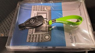 Financování Van Mercedes-Benz VITO 113 2011