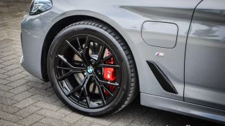 Lízing Sedan BMW 545 2021