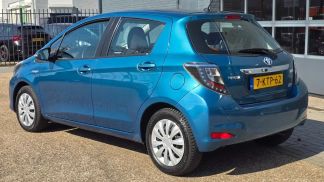 Leasing Hatchback Toyota Yaris 2013