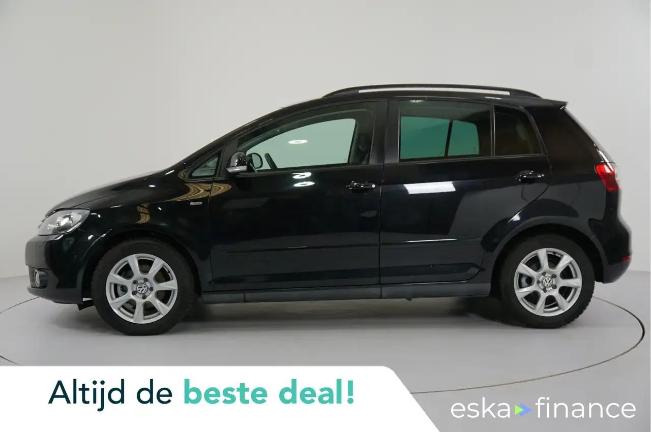 Financování Hatchback Volkswagen Golf Plus 2013
