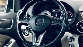 Lízing Hatchback MERCEDES B 180 2014