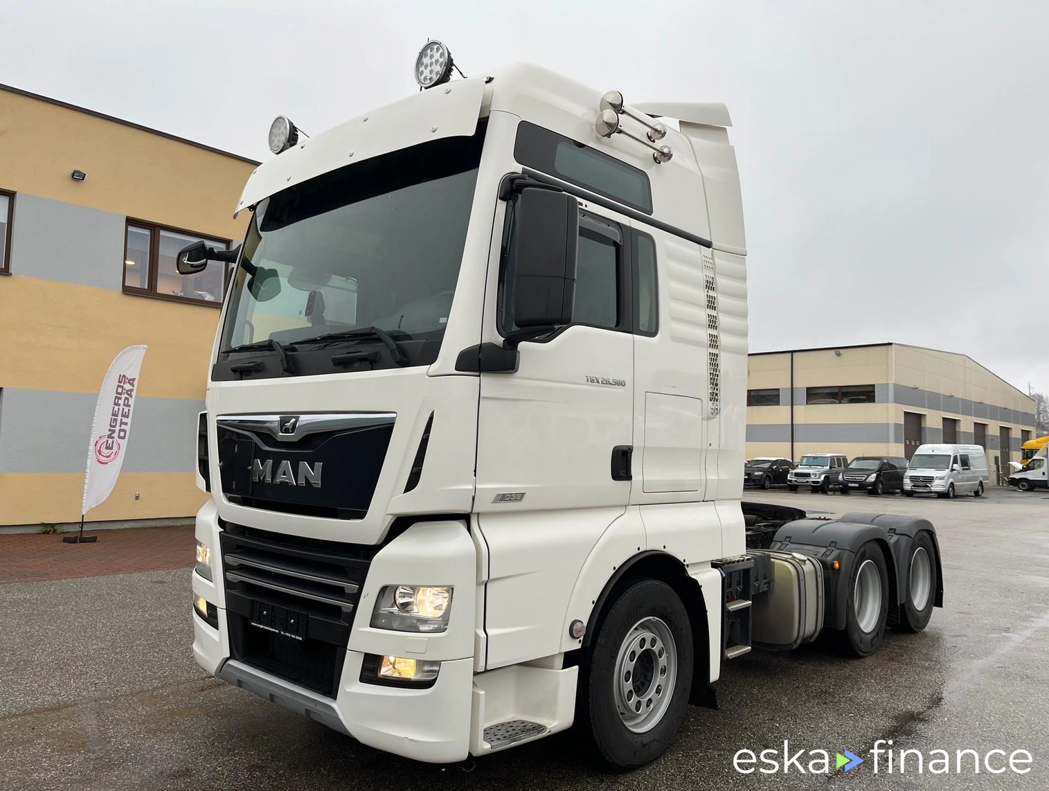 Tractor unit MAN TGX 2020