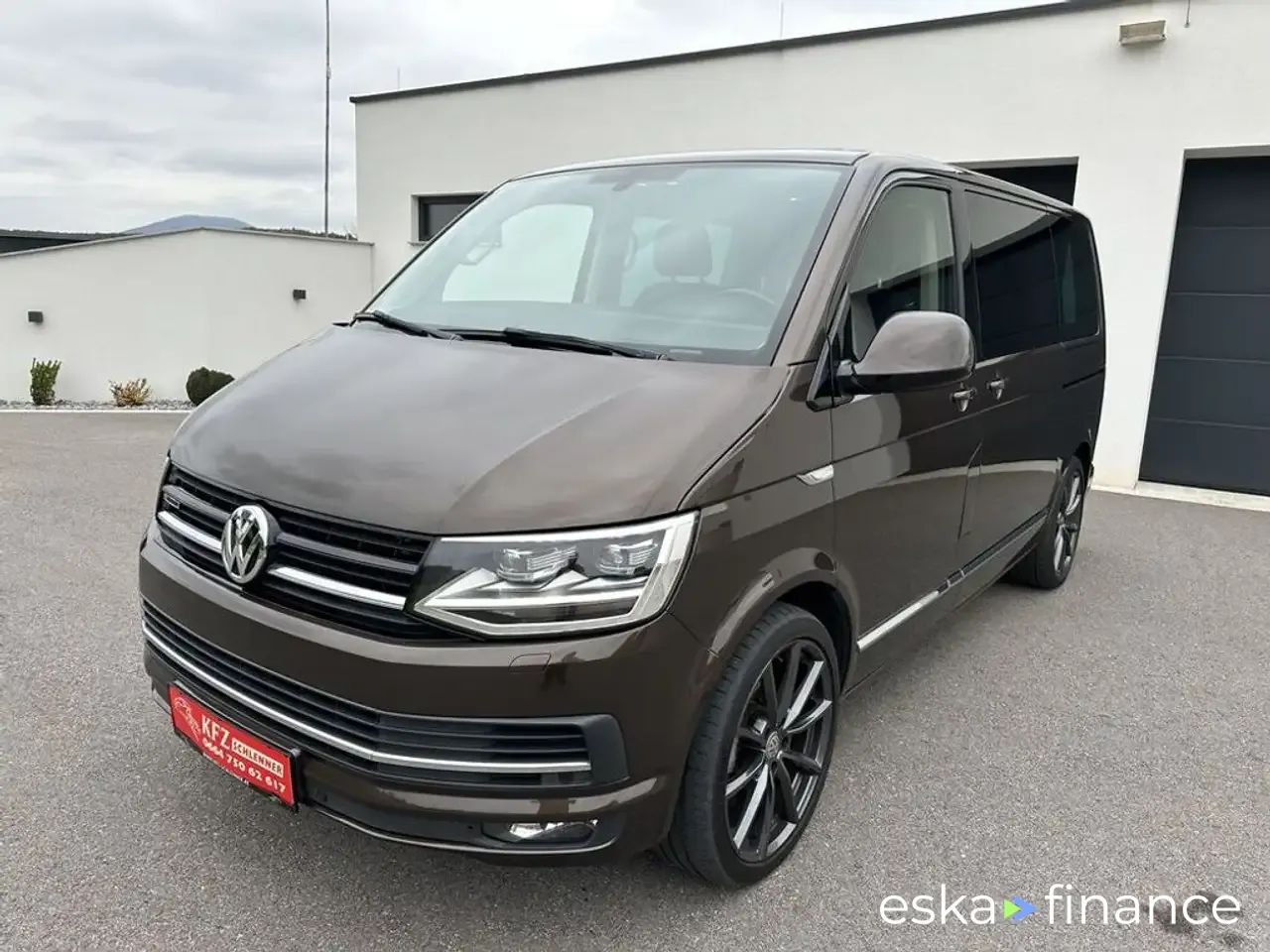 Lízing Hatchback Volkswagen T6 Multivan 2015