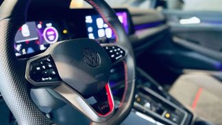 Leasing Sedan Volkswagen Golf 2024