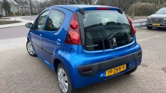 Leasing Hatchback Peugeot 107 2013