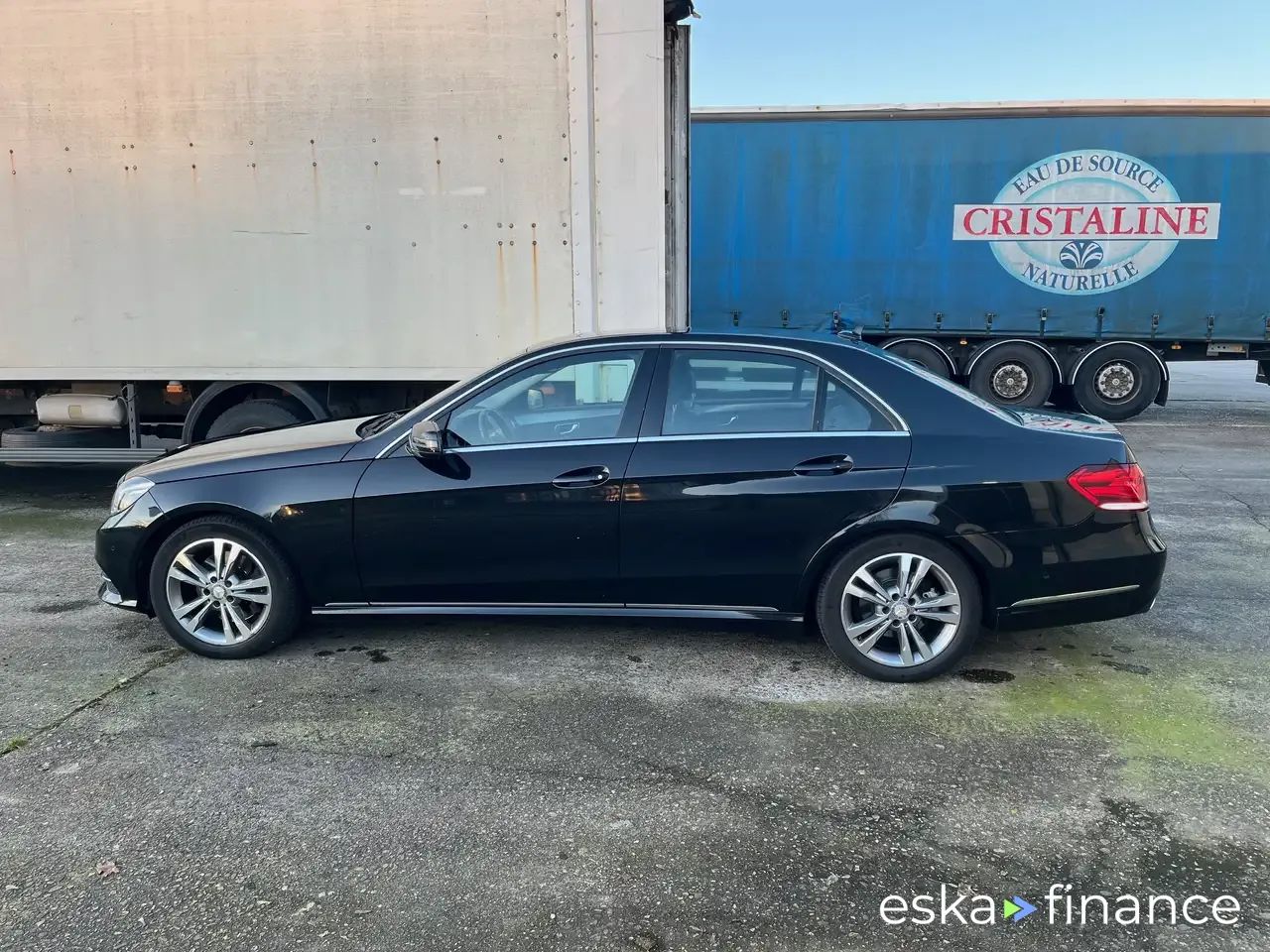 Lízing Sedan MERCEDES E 250 2014