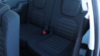 Lízing Hatchback Ford Galaxy 2016