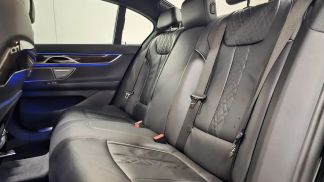 Leasing Sedan BMW 745 2020