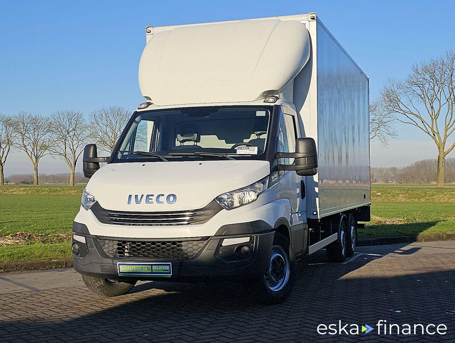 Lízing Uzavretý box Iveco DAILY 35 S 2016