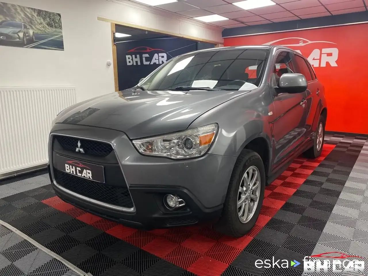 Financování Sedan Mitsubishi ASX 2012