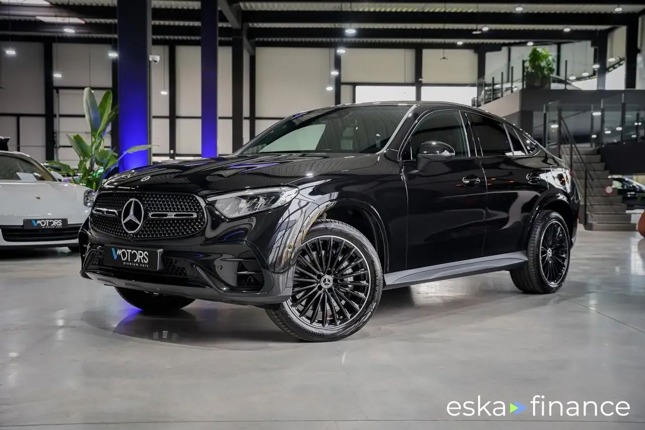 Financování Kupé MERCEDES GLC 300 2024