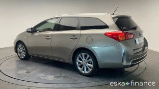 Leasing Wagon Toyota Auris 2014