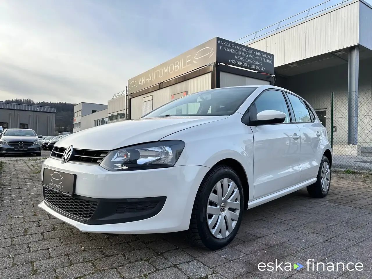 Leasing Hatchback Volkswagen Polo 2014