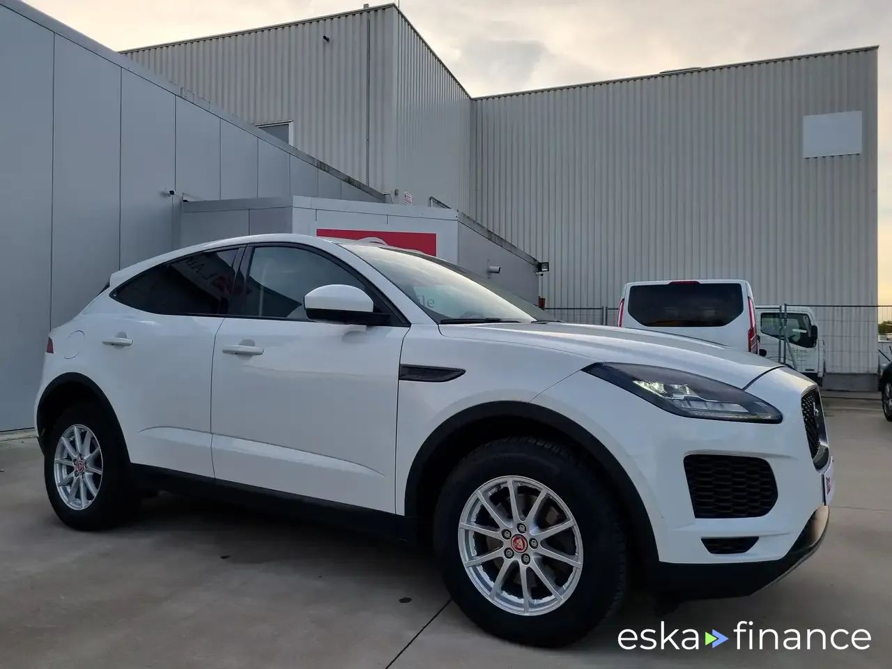 Finansowanie SUV Jaguar E-Pace 2019