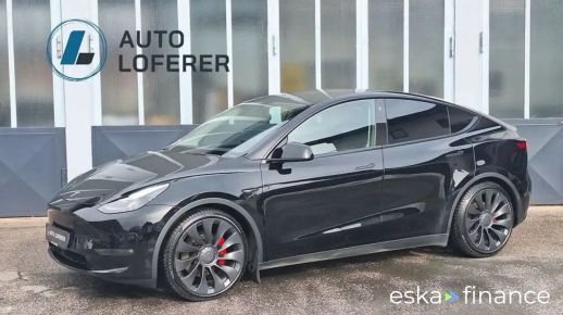 Tesla Model Y 2023