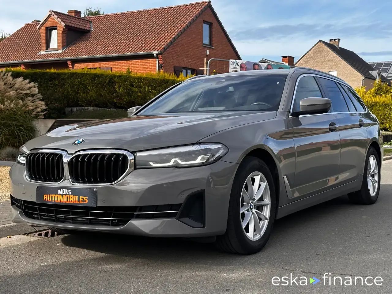 Lízing Kombi BMW 520 2021