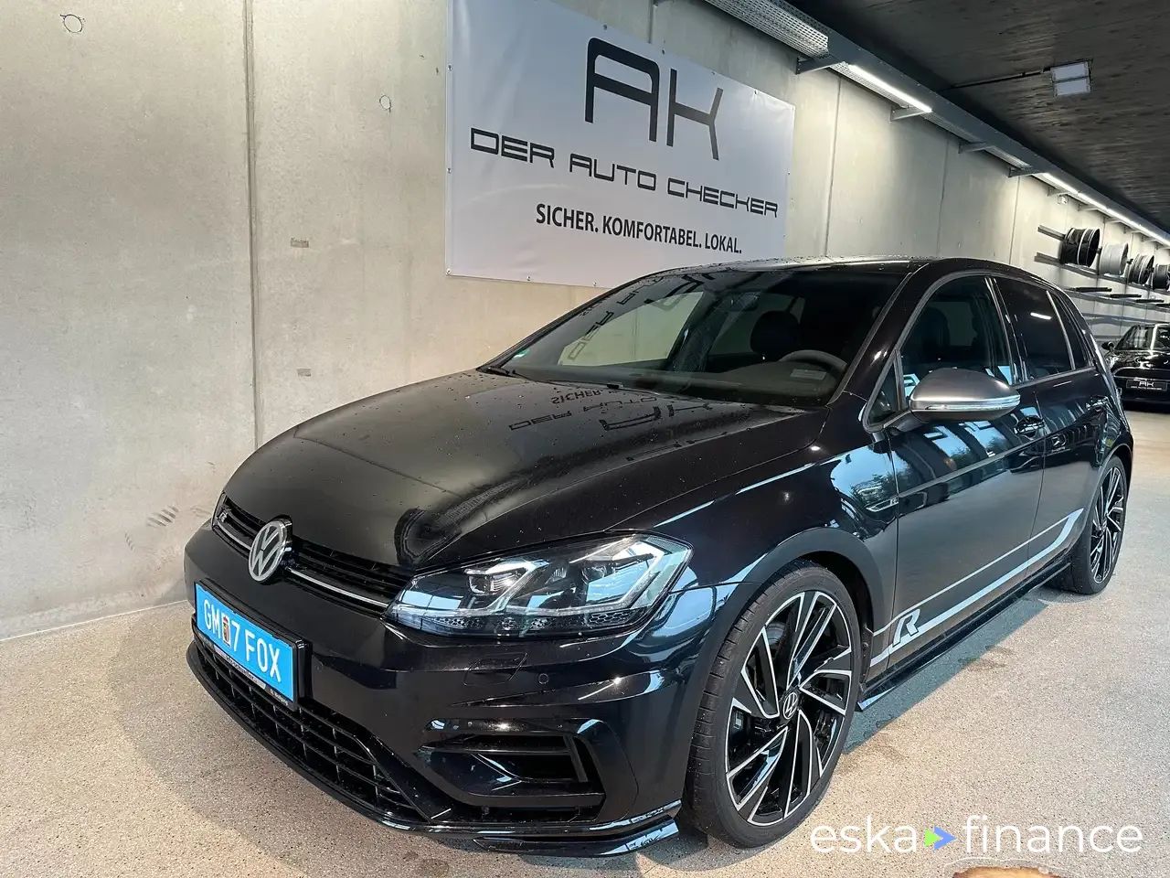 Leasing Hatchback Volkswagen GOLF R 2017