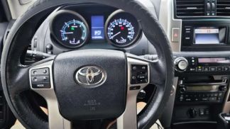 Leasing SUV Toyota Land Cruiser 2011