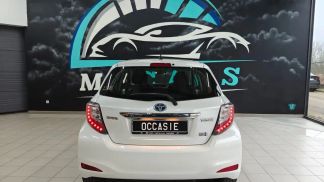 Lízing Sedan Toyota Yaris 2012