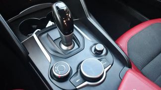 Lízing Sedan Alfa Romeo Giulia 2018