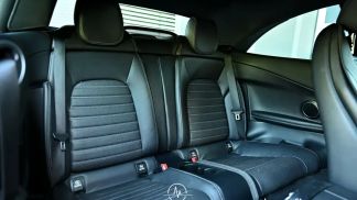 Finansowanie Zamienny MERCEDES C 400 2016