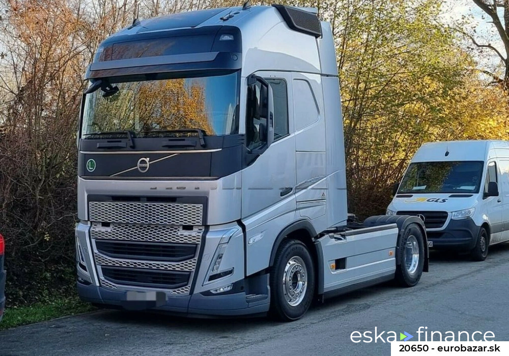 Finansowanie Ciągnik siodłowy Volvo FH 2022