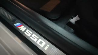 Lízing Sedan BMW M550 2017