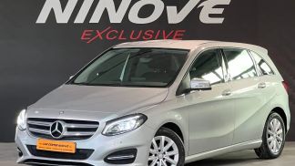 Financování Hatchback MERCEDES B 180 2017
