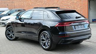 Leasing SUV Audi Q8 2021