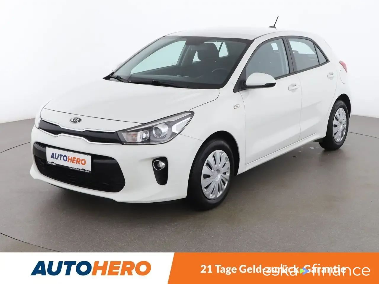 Leasing Hatchback Kia Rio 2019