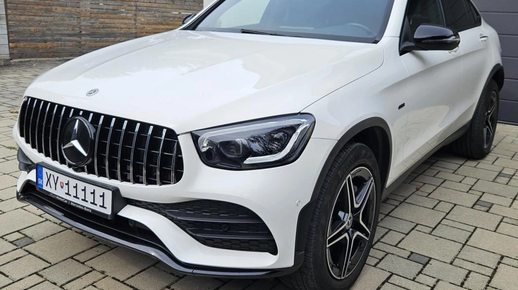 MERCEDES GLC KUPÉ 2022