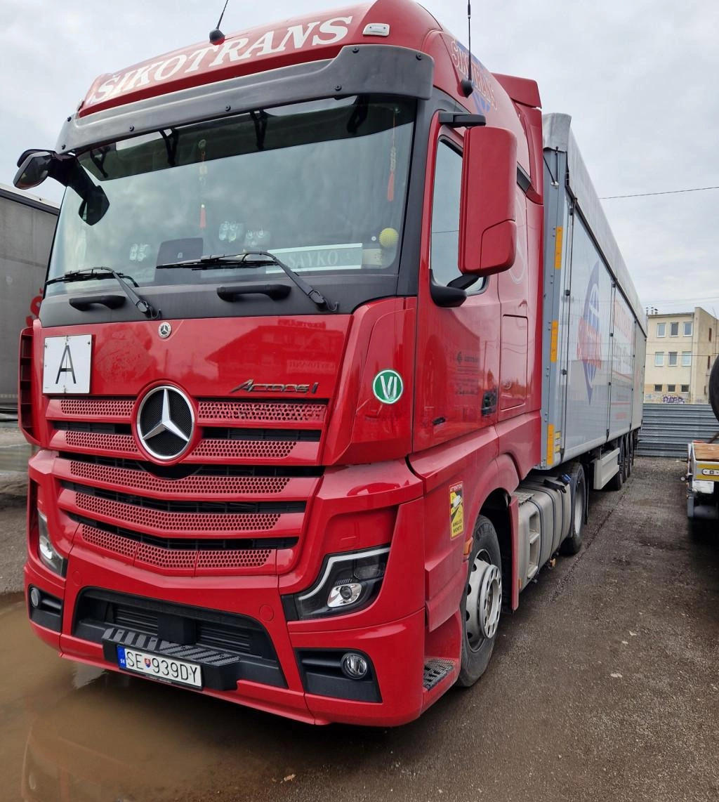 Lízing Traktor MERCEDES ACTROS 2023