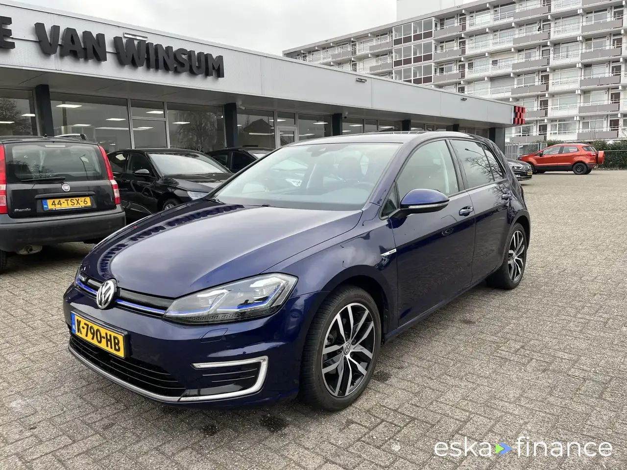Leasing Hatchback Volkswagen E-GOLF 2020
