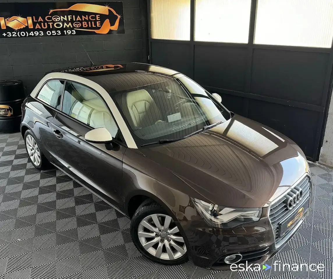 Financování Sedan Audi A1 2011