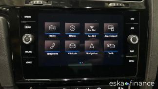Leasing Sedan Volkswagen Golf 2017