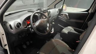 Lízing Hatchback Peugeot Partner 2016