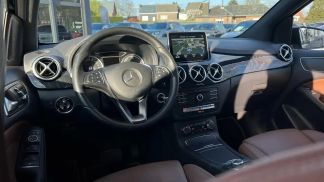Lízing Hatchback MERCEDES B 250 2016
